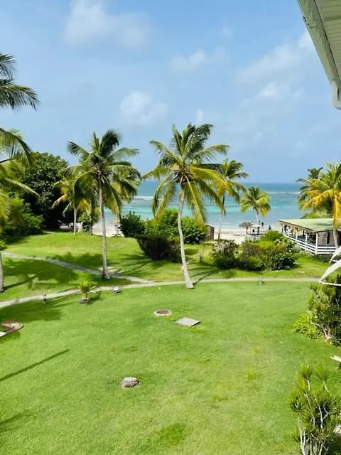 アパート Appartement Face A La Mer Et Plage A L'Anse Des Rochers Guadeloupe サン・フランソワ